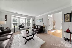421 Halliwell St, Charlotte, NC 28262 - Photo 9