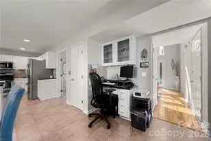 421 Halliwell St, Charlotte, NC 28262 - Photo 19