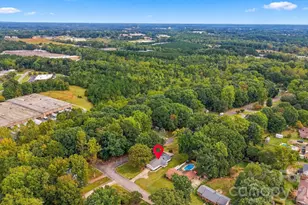 803 E 24th St, Newton, NC 28658 - Photo 27