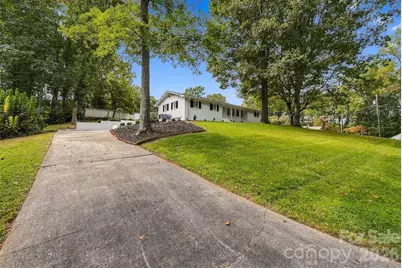 803 E 24th Street, Newton, NC 28658 - Photo 25