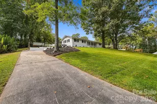 803 E 24th St, Newton, NC 28658 - Photo 25