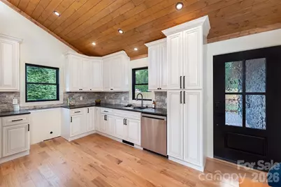11 Pine Circle, Black Mountain, NC 28711 - Photo 5