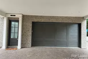 1708 Lombardy Cir, Charlotte, NC 28203 - Photo 3