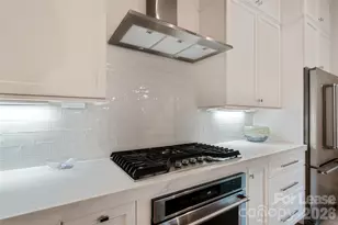 1708 Lombardy Cir, Charlotte, NC 28203 - Photo 11