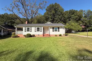 907 S South St, Gastonia, NC 28052 - Photo 1