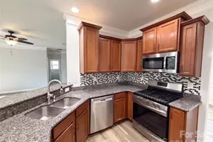 4014 Northerly Island Ct, Gastonia, NC 28056 - Photo 7