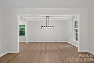 5550 Overlook Cir, Winston Salem, NC 27105 - Photo 11