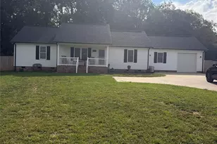 3664 Straw Fld Trl, Lincolnton, NC 28092 - Photo 1
