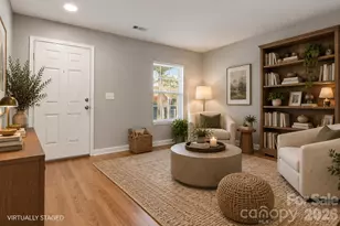 6215 Woodland Commons Dr, Charlotte, NC 28269 - Photo 3