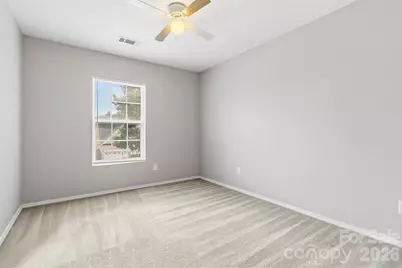 6215 Woodland Commons Drive, Charlotte, NC 28269 - Photo 17