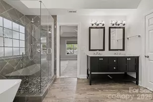 1006 Triple Crown Dr, Indian Trail, NC 28079 - Photo 17