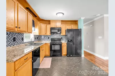 112 Roseborough Road, Grover, NC 28073 - Photo 11