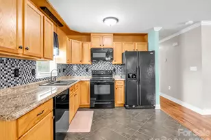 112 Roseborough Rd, Grover, NC 28073 - Photo 11