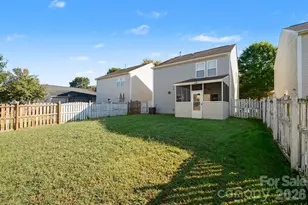 3642 Charterhall Ln, Charlotte, NC 28215 - Photo 23