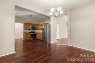 3642 Charterhall Ln, Charlotte, NC 28215 - Photo 7