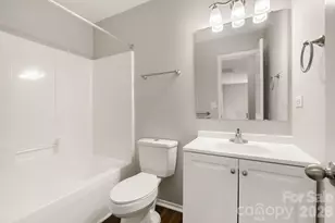 3642 Charterhall Ln, Charlotte, NC 28215 - Photo 21