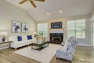 9207 Rainbow Forest Dr, Charlotte, NC 28277 - Photo 7