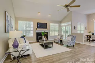 9207 Rainbow Forest Dr, Charlotte, NC 28277 - Photo 5
