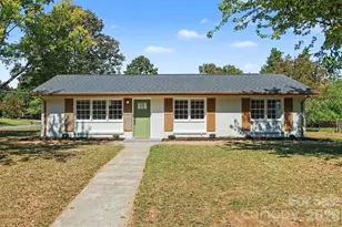 3801 Hillock Ct, Charlotte, NC 28215 - Photo 1