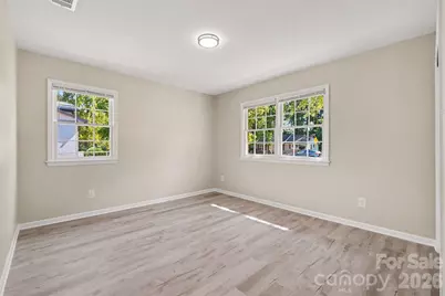 3801 Hillock Court, Charlotte, NC 28215 - Photo 23
