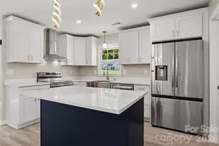 3801 Hillock Ct, Charlotte, NC 28215 - Photo 15