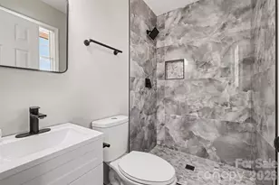3801 Hillock Ct, Charlotte, NC 28215 - Photo 29