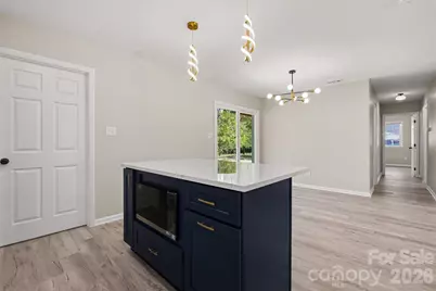 3801 Hillock Court, Charlotte, NC 28215 - Photo 17