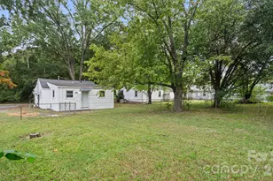 1409 Essex St, Gastonia, NC 28052 - Photo 25