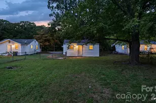 1409 Essex St, Gastonia, NC 28052 - Photo 21