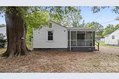 1409 Essex Street, Gastonia, NC 28052 - Photo 3