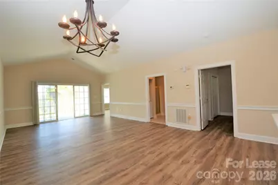 8751 Coralbell Lane, Charlotte, NC 28213 - Photo 7