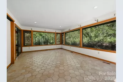 3003 Sourwood Trail, Hendersonville, NC 28739 - Photo 17