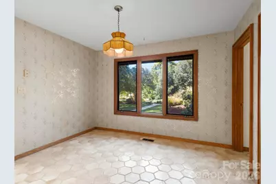 3003 Sourwood Trail, Hendersonville, NC 28739 - Photo 15
