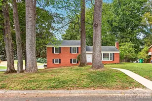 3022 Finley Pl, Charlotte, NC 28210 - Photo 3