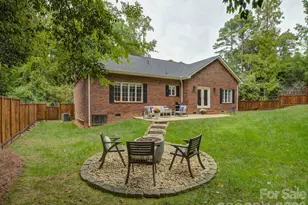 3946 Churchill Rd, Charlotte, NC 28211 - Photo 35