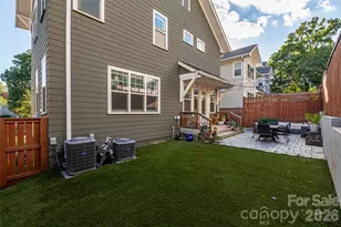 1927 Hamorton Pl, Charlotte, NC 28205 - Photo 29