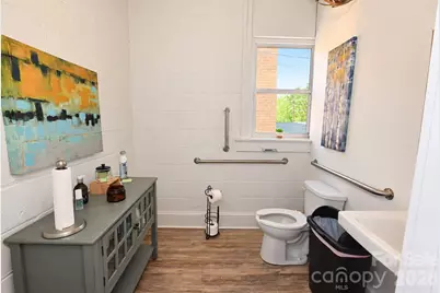111/113 E Water Street, Statesville, NC 28677 - Photo 5