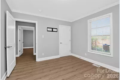 2233 Highland Street, Charlotte, NC 28208 - Photo 23