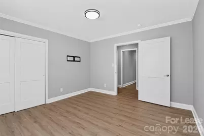 2233 Highland Street, Charlotte, NC 28208 - Photo 25