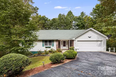 103 Tarragon Place, Flat Rock, NC 28731 - Photo 3