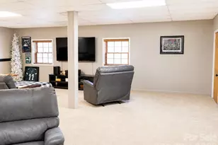 529 Carolina Ave N, Statesville, NC 28677 - Photo 29