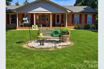 529 Carolina Avenue N, Statesville, NC 28677 - Photo 5