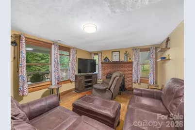 589 Little East Fork Road, Canton, NC 28716 - Photo 5