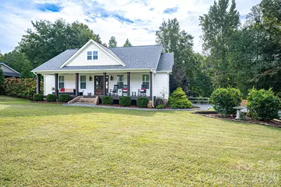 203 Dayton Road, Dallas, NC 28034 - Photo 3