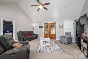 203 Dayton Rd, Dallas, NC 28034 - Photo 17