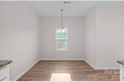 6215 Paw Village Road, Charlotte, NC 28214 - Photo 17