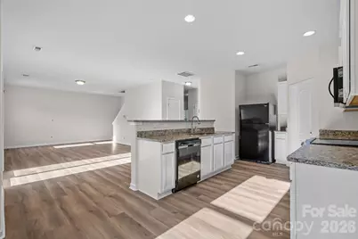 6215 Paw Village Road, Charlotte, NC 28214 - Photo 13