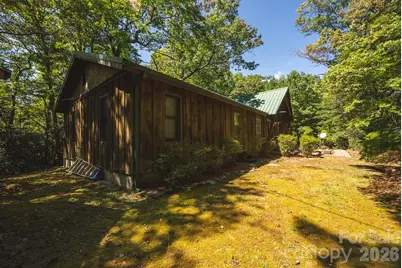 401 Shady Drive, Collettsville, NC 28611 - Photo 9