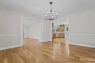 109 Yardley Ct, Hendersonville, NC 28739 - Photo 15