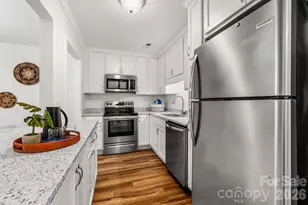 11413 Kingfisher Dr, Charlotte, NC 28226 - Photo 3